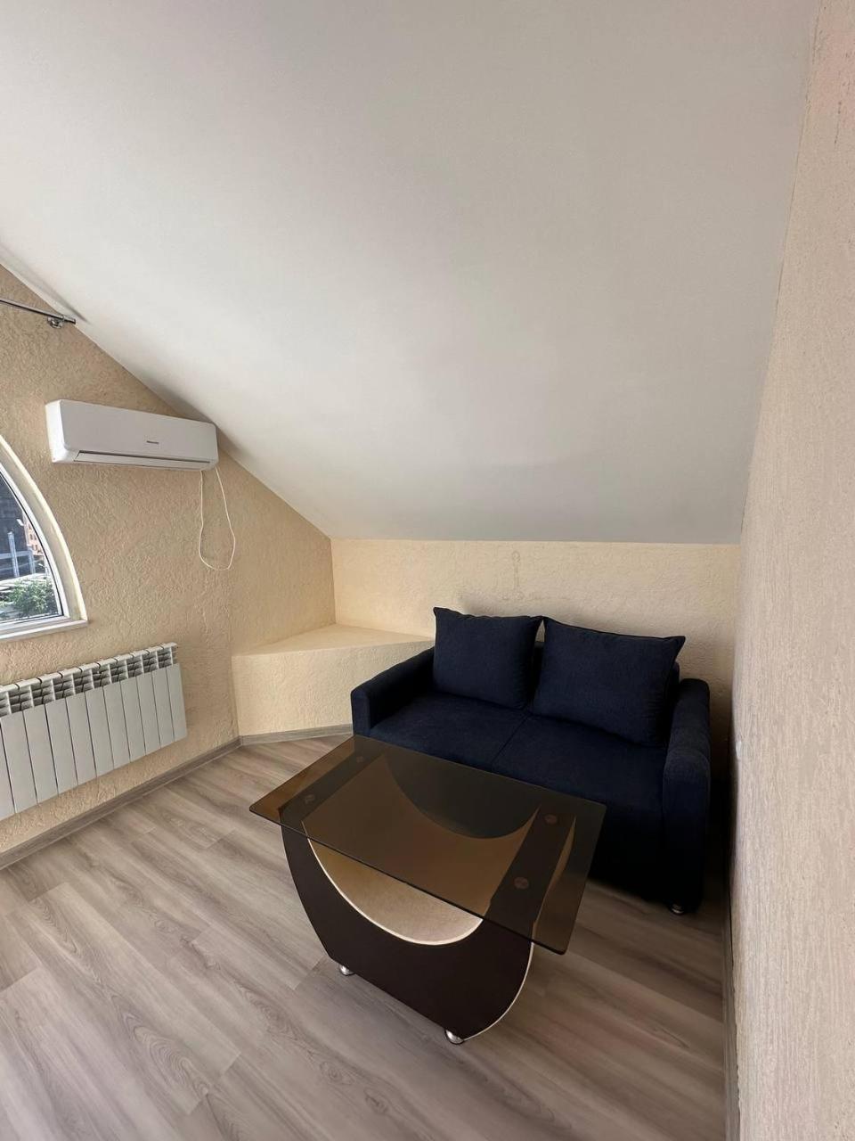 Olive Hotel Γιερεβάν Εξωτερικό φωτογραφία